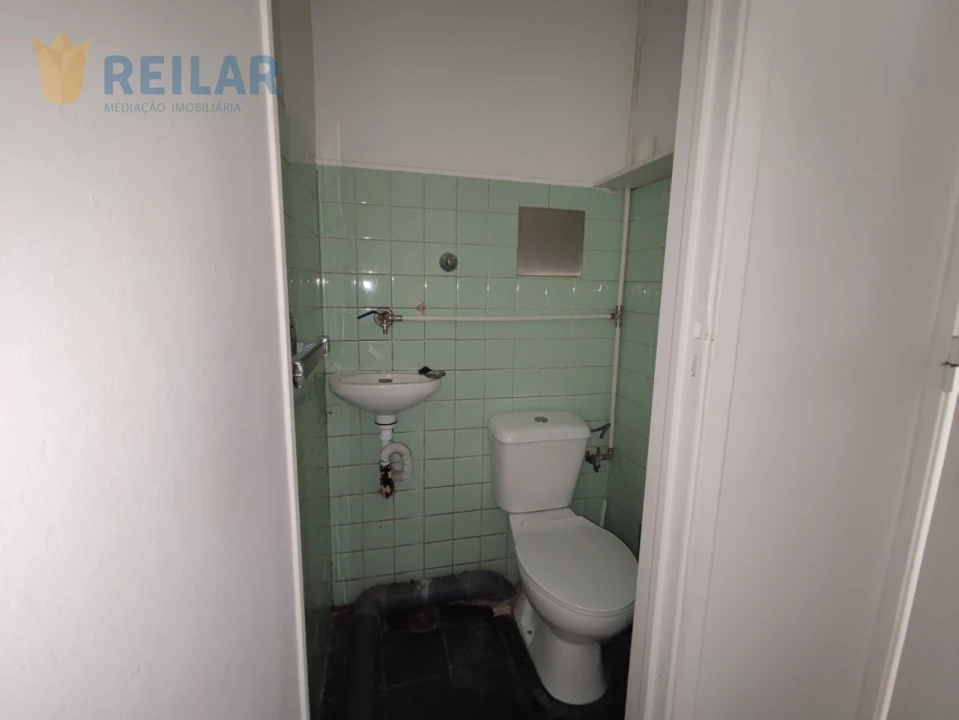 Loja para Venda em Arroios Foto 14