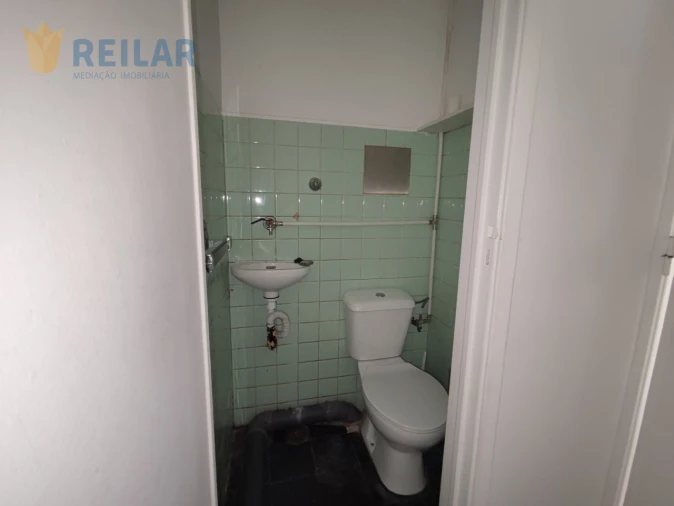 Loja para Venda em Arroios Foto 14