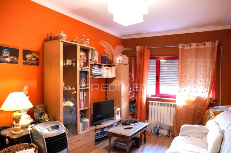 Apartamento T3 para Venda em Sé, Santa Maria e Meixedo Foto 13