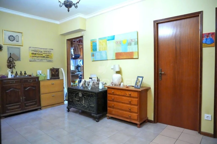 Apartamento T3 para Venda em Sé, Santa Maria e Meixedo Foto 10