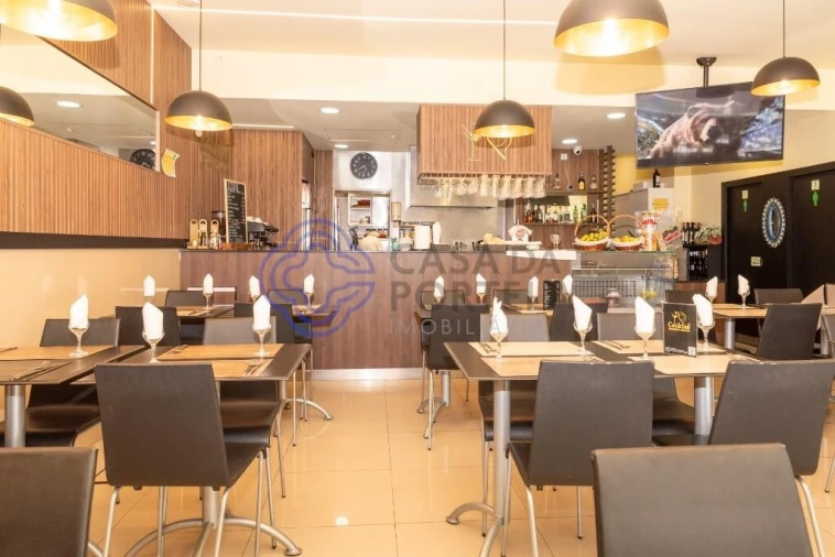 Negócio para Trespasse em Gondomar (São Cosme), Valbom e Jovim Foto 2