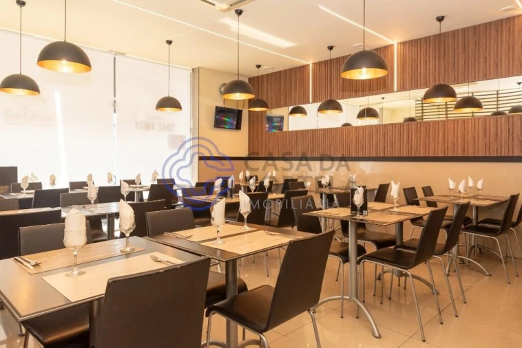 Negócio para Trespasse em Gondomar (São Cosme), Valbom e Jovim