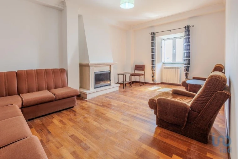 Moradia T18 para Venda em Parceiros e Azoia Foto 12