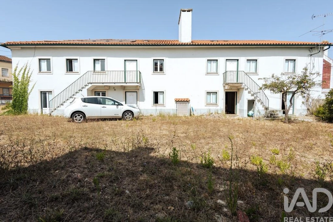 Moradia T18 para Venda em Parceiros e Azoia Foto 26