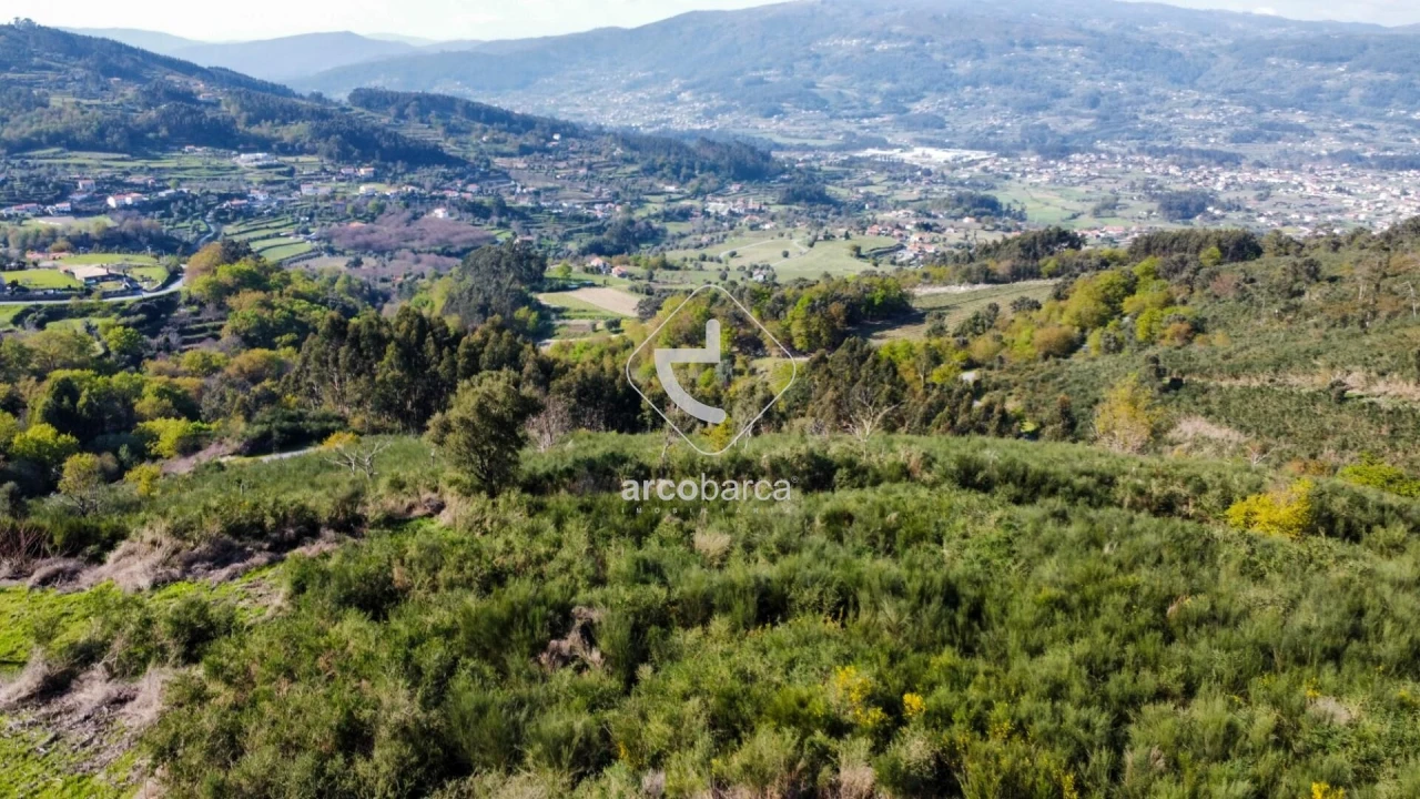 Terreno para Venda em Gondufe Foto 12