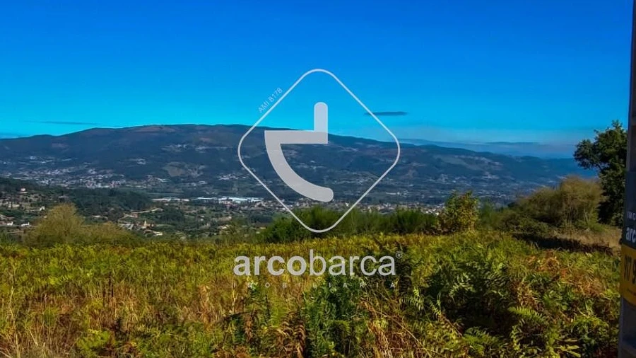 Terreno para Venda em Gondufe