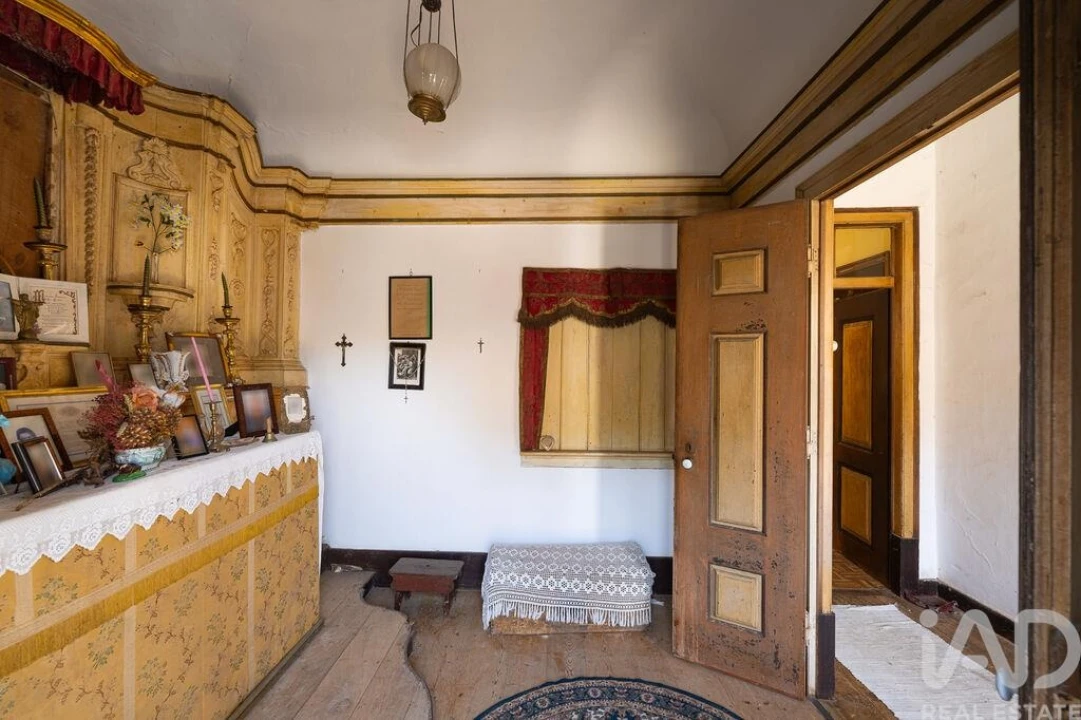 Moradia T7 para Venda em Santo Quintino Foto 23