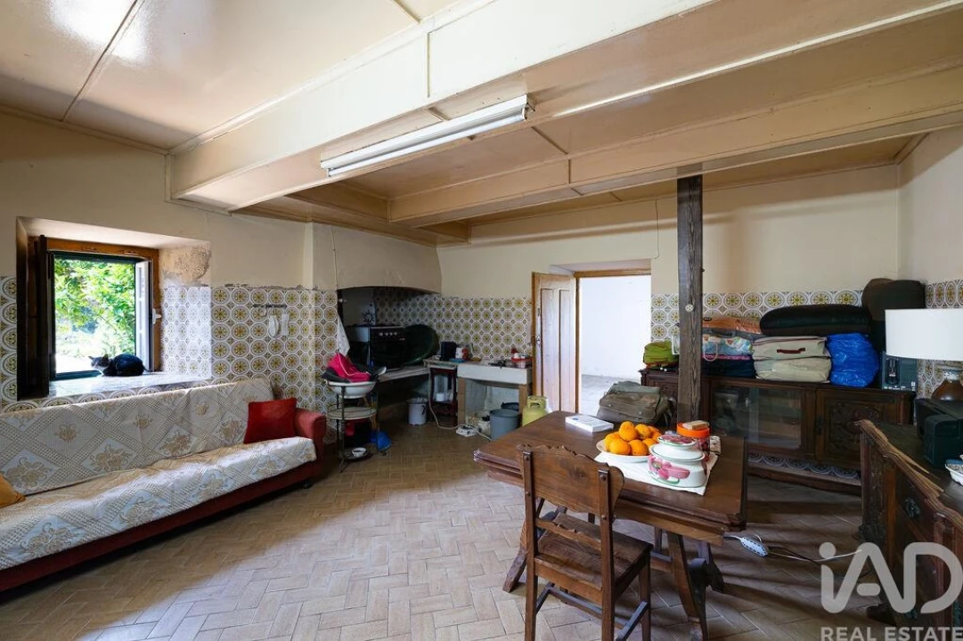 Moradia T7 para Venda em Santo Quintino Foto 27