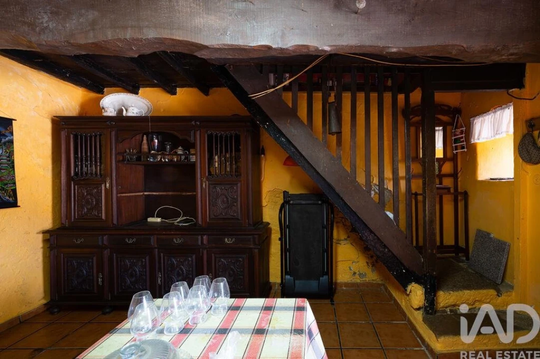 Moradia T7 para Venda em Santo Quintino Foto 30