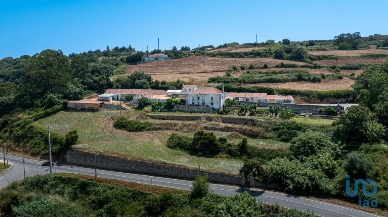 Moradia T7 para Venda em Santo Quintino Foto 5