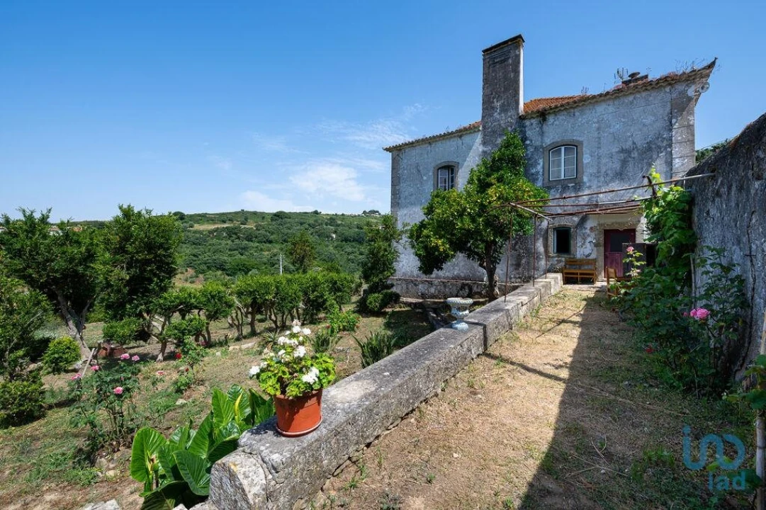 Moradia T7 para Venda em Santo Quintino Foto 3