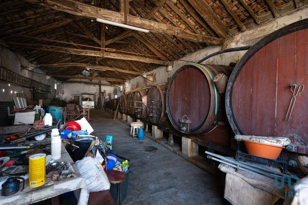 Moradia T7 para Venda em Santo Quintino Foto 14