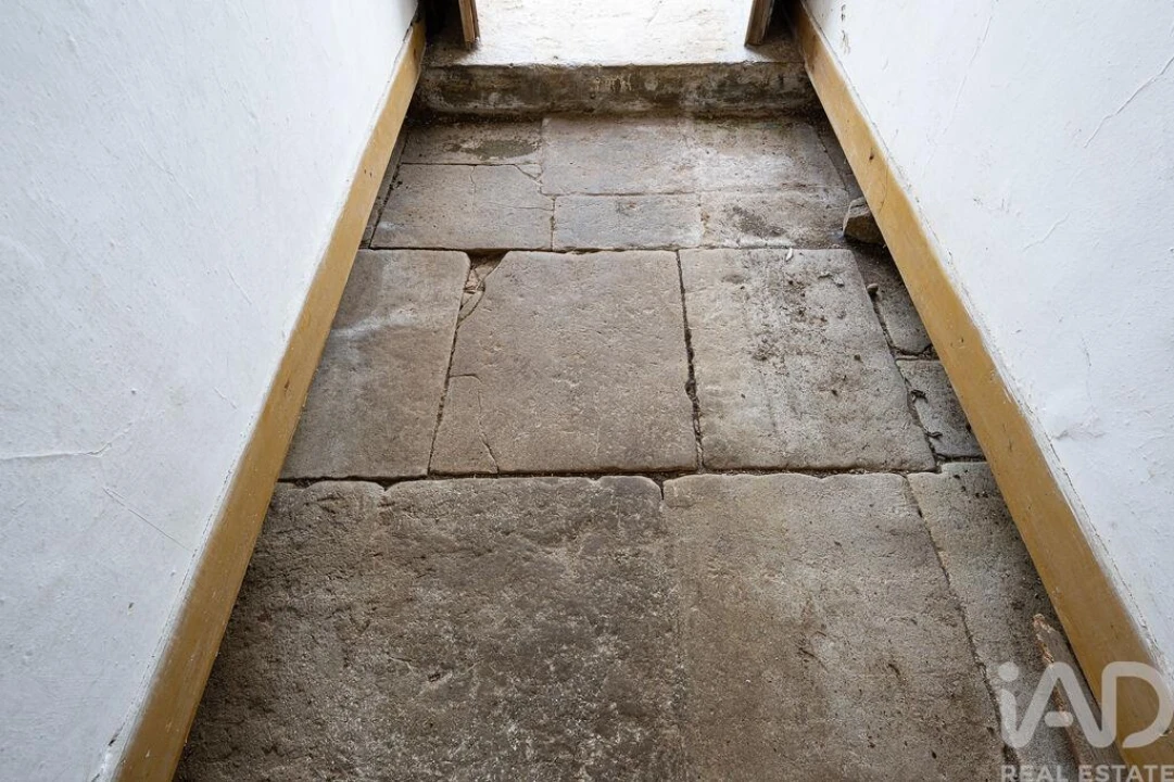 Moradia T7 para Venda em Santo Quintino Foto 16