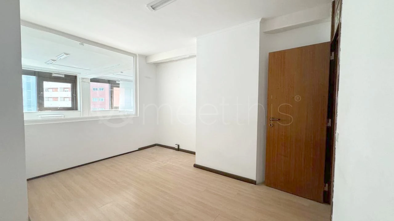 Escritório para Arrendamento em Algés, Linda-A-Velha e Cruz Quebrada-Dafundo Foto 8