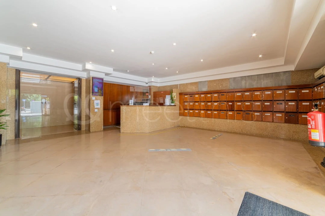 Escritório para Arrendamento em Algés, Linda-A-Velha e Cruz Quebrada-Dafundo Foto 17