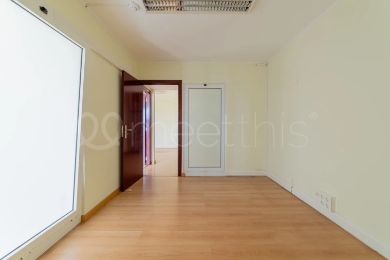 Escritório para Arrendamento em Algés, Linda-A-Velha e Cruz Quebrada-Dafundo Foto 9