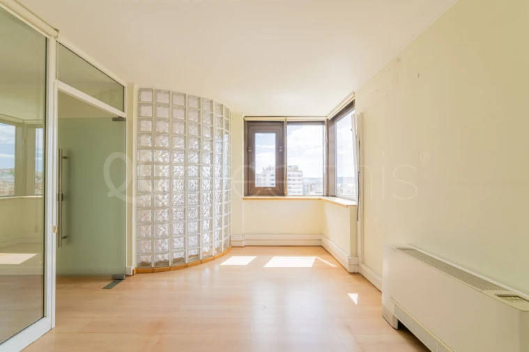 Escritório para Arrendamento em Algés, Linda-A-Velha e Cruz Quebrada-Dafundo Foto 12