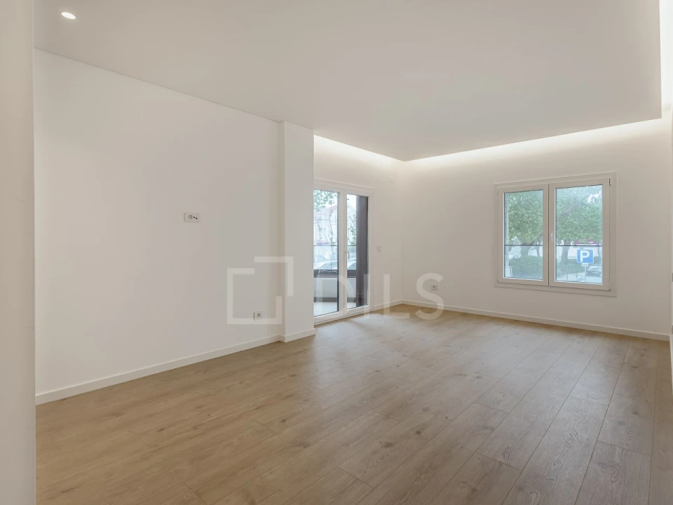 Apartamento T3 para Venda em Carcavelos e Parede Foto 23