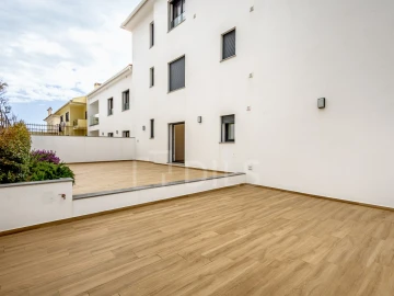 Apartamento T3 para Venda em Carcavelos e Parede