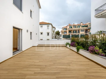 Apartamento T3 para Venda em Carcavelos e Parede