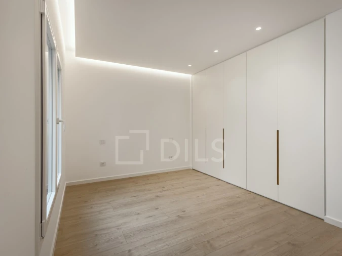 Apartamento T3 para Venda em Carcavelos e Parede Foto 22