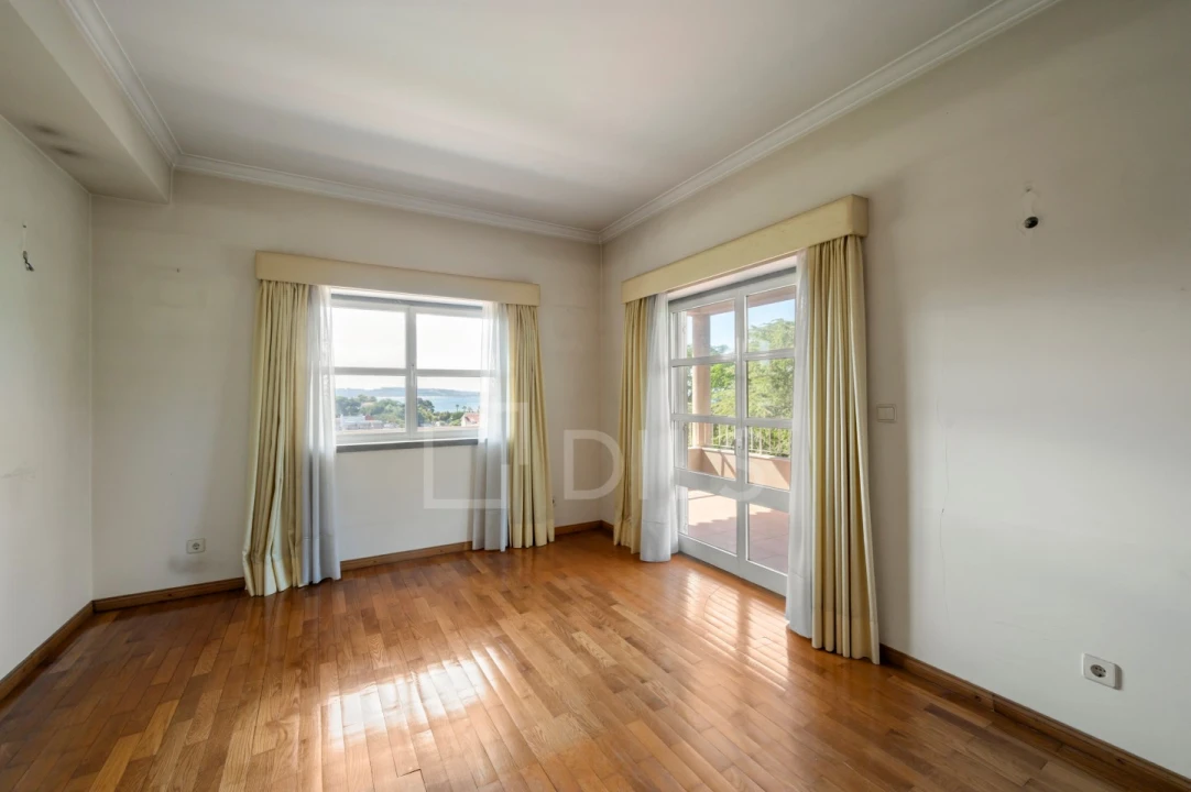 Moradia T6 para Venda em Oeiras e São Julião da Barra, Paço de Arcos e Caxias Foto 20