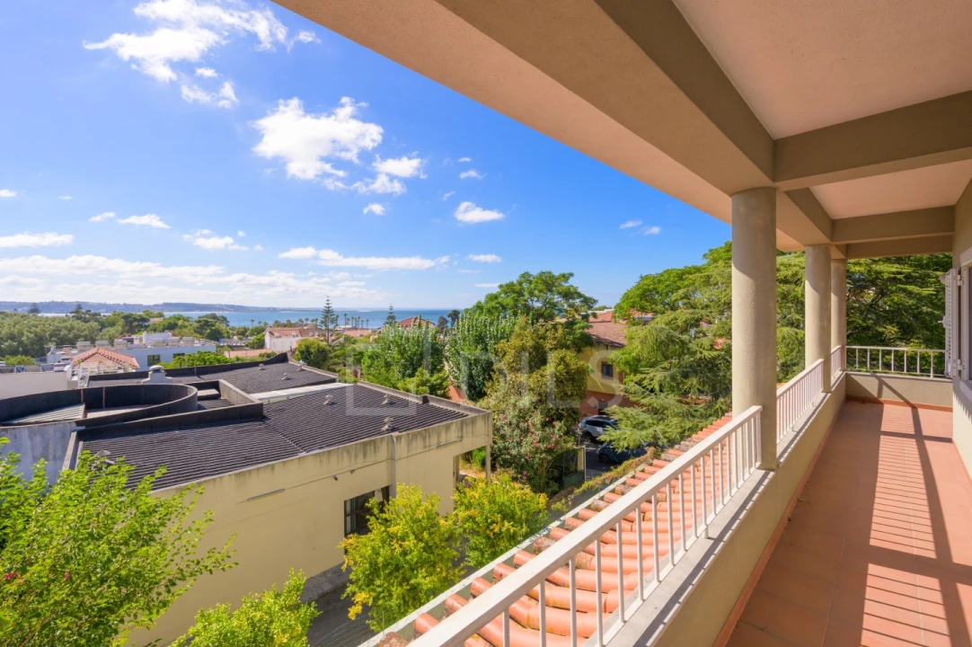 Moradia T6 para Venda em Oeiras e São Julião da Barra, Paço de Arcos e Caxias Foto 7