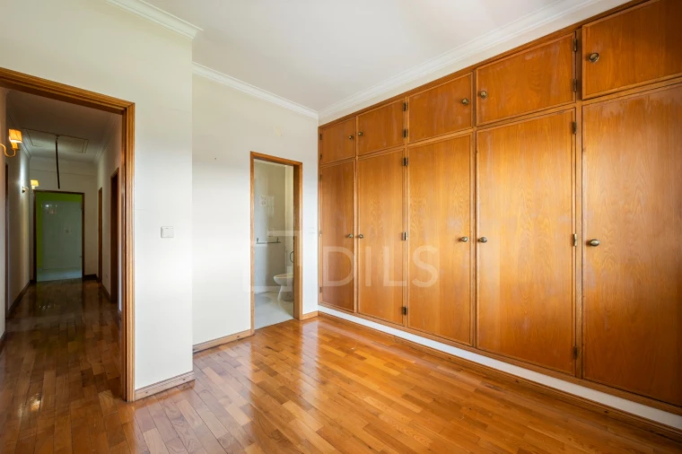 Moradia T6 para Venda em Oeiras e São Julião da Barra, Paço de Arcos e Caxias Foto 19