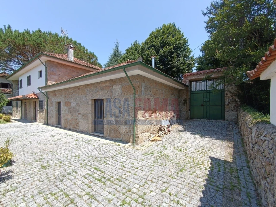 Quinta T10 para Venda em Esqueiros, Nevogilde e Travassós Foto 1