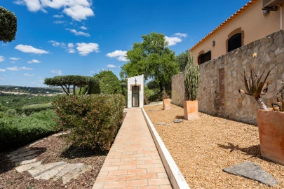 Moradia T3 para Venda em Loule (São Clemente)