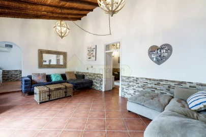 Moradia T3 para Venda em Loule (São Clemente)