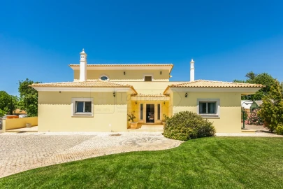Moradia T5 para Venda em Boliqueime