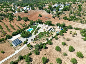 Moradia T5 para Venda em Boliqueime