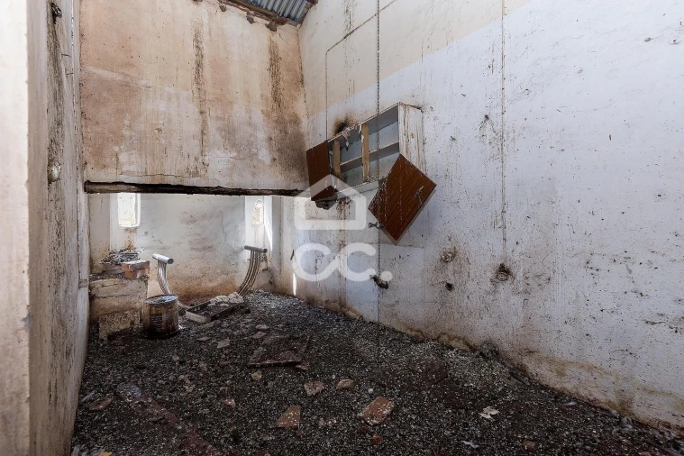 Moradia T2 para Venda em Borba (São Bartolomeu) Foto 3