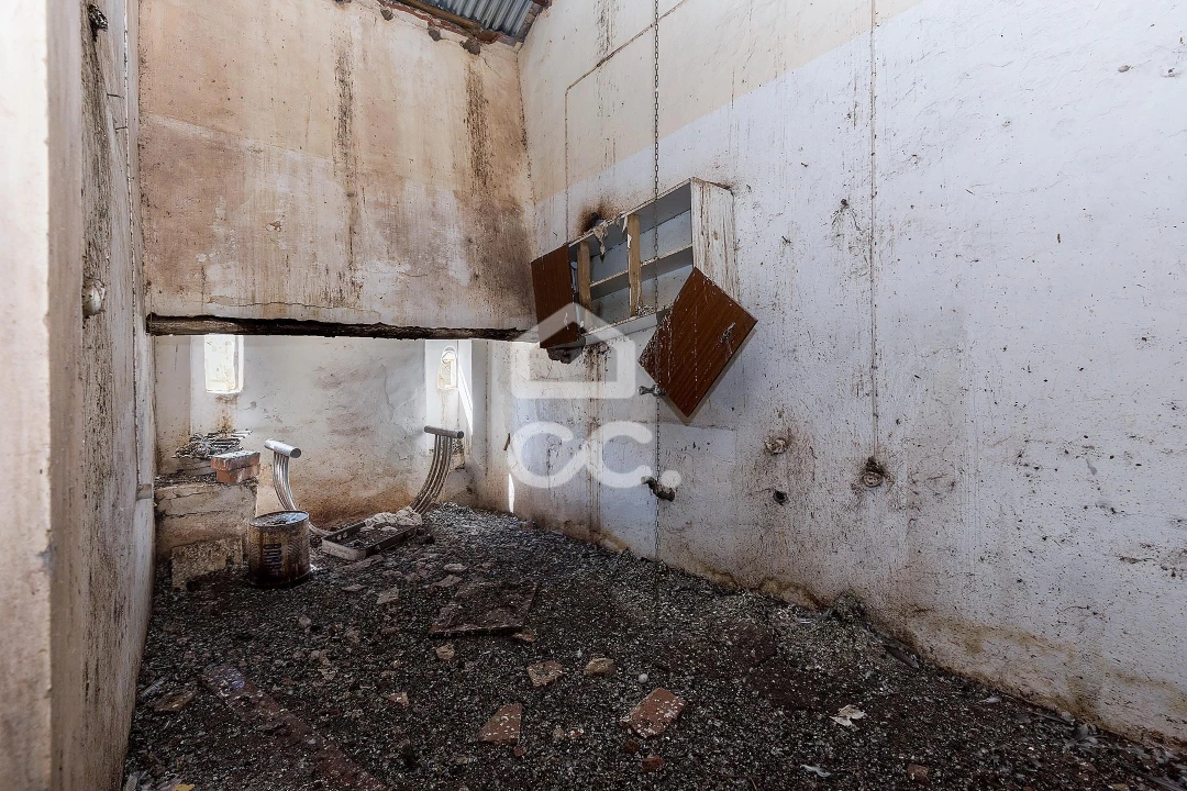 Moradia T2 para Venda em Borba (São Bartolomeu) Foto 3