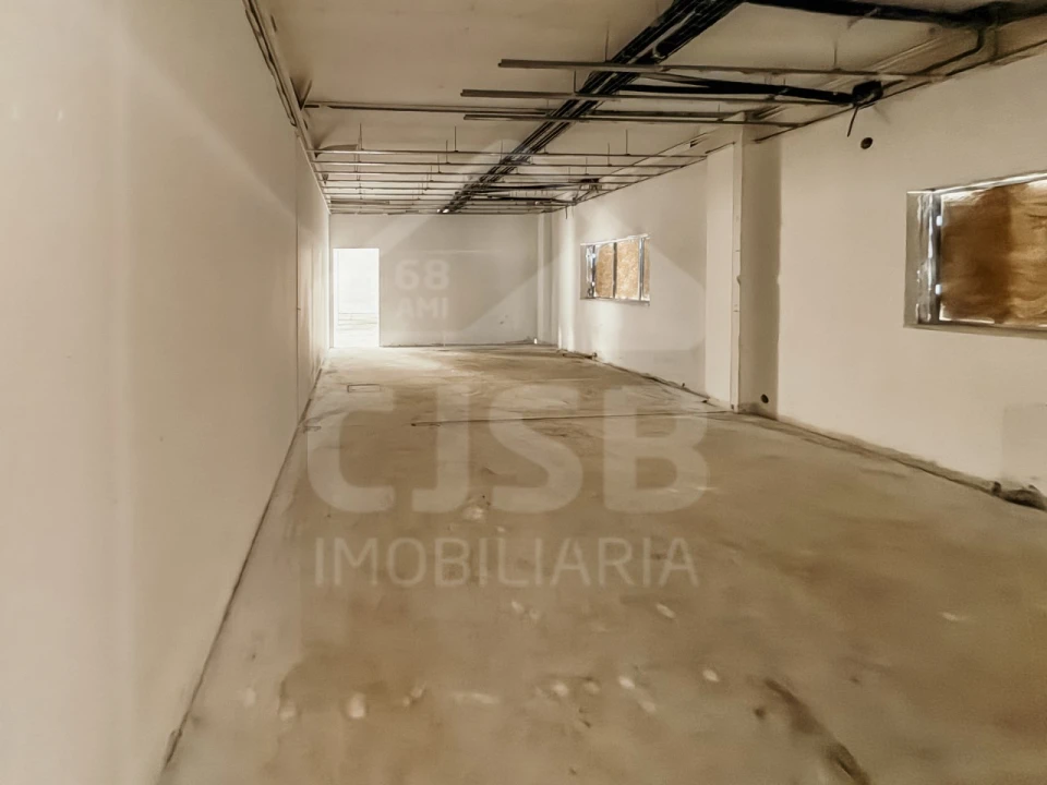 Armazém para Venda em Samora Correia Foto 17