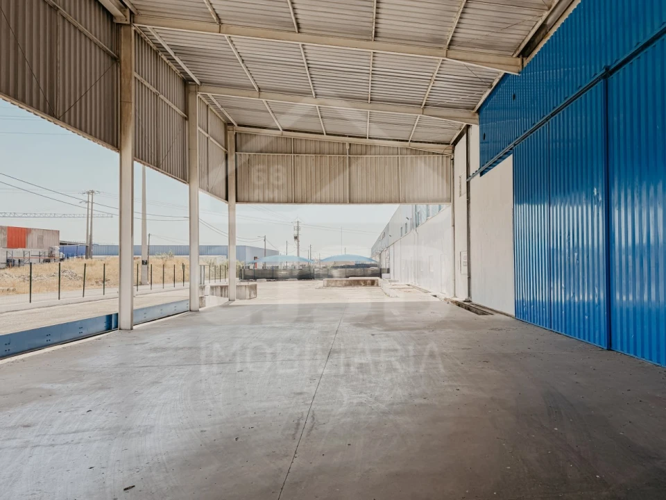 Armazém para Venda em Samora Correia Foto 23