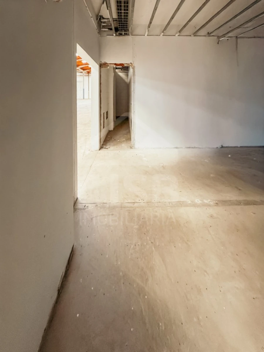 Armazém para Venda em Samora Correia Foto 9