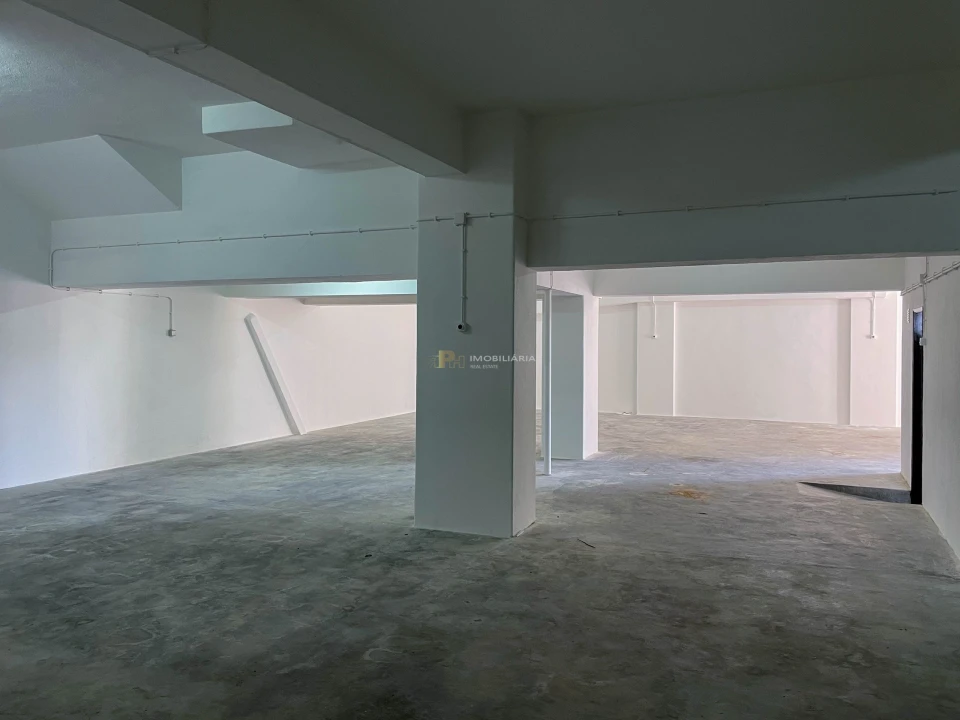 Garagem para Arrendamento em Marvila, Ribeira Santarém, São Salvador, São Nicolau Foto 2