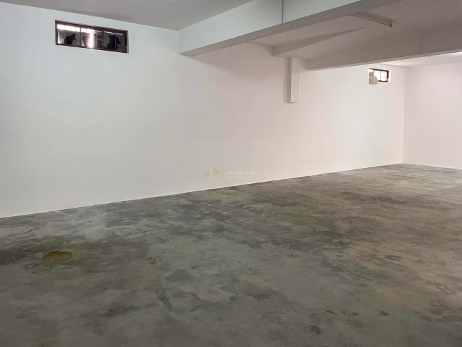 Garagem para Arrendamento em Marvila, Ribeira Santarém, São Salvador, São Nicolau Foto 9