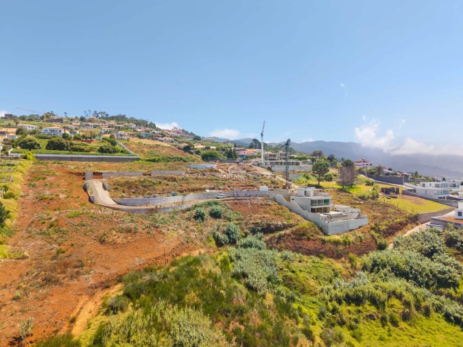 Moradia T3 para Venda em Prazeres Foto 10