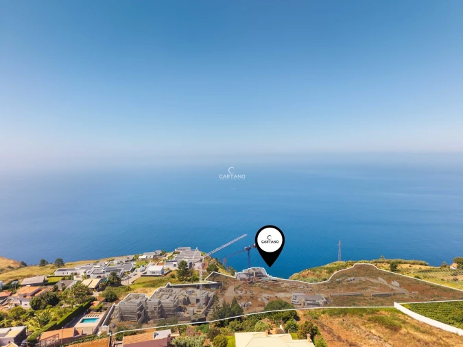 Moradia T2 para Venda em Prazeres Foto 7