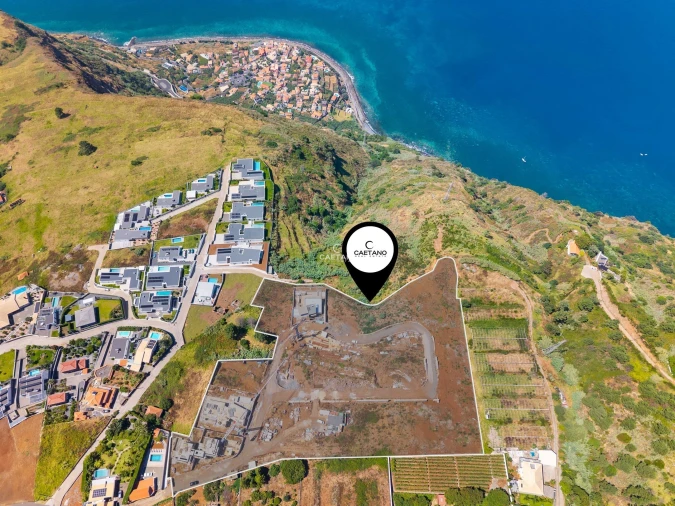 Moradia T2 para Venda em Prazeres Foto 21