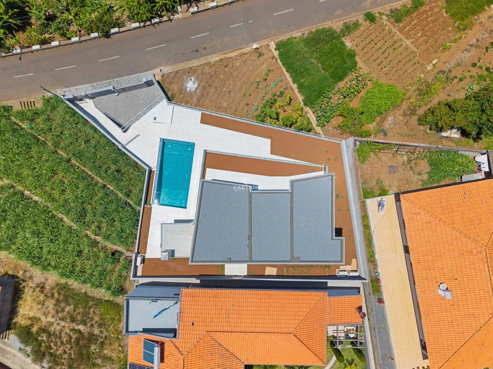 Moradia T3 para Venda em Canhas Foto 54