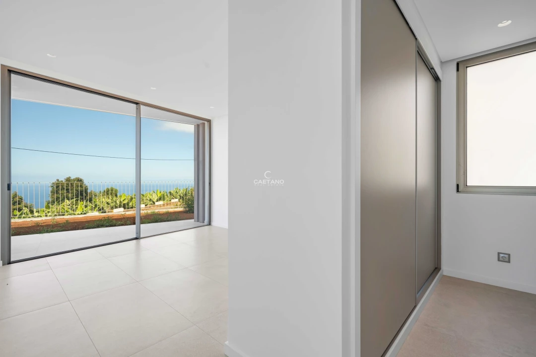 Moradia T3 para Venda em Canhas Foto 27