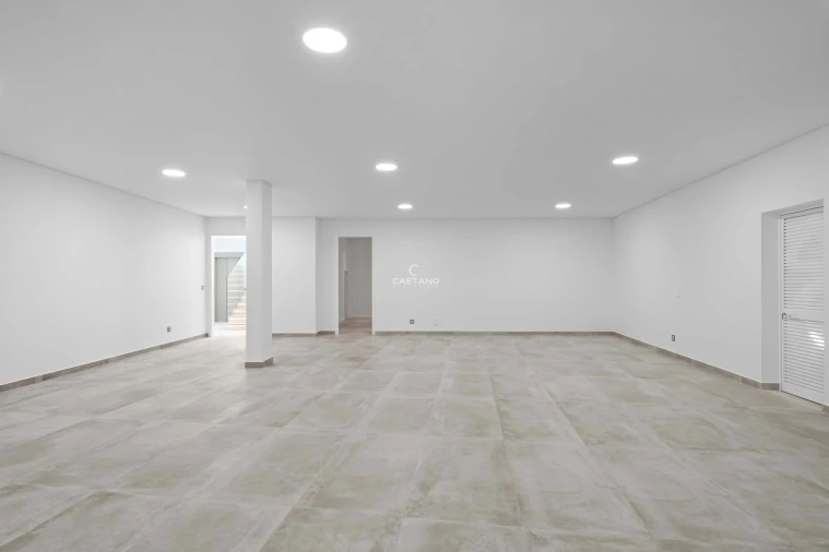 Moradia T3 para Venda em Canhas Foto 39