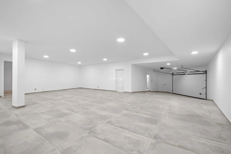 Moradia T3 para Venda em Canhas Foto 38