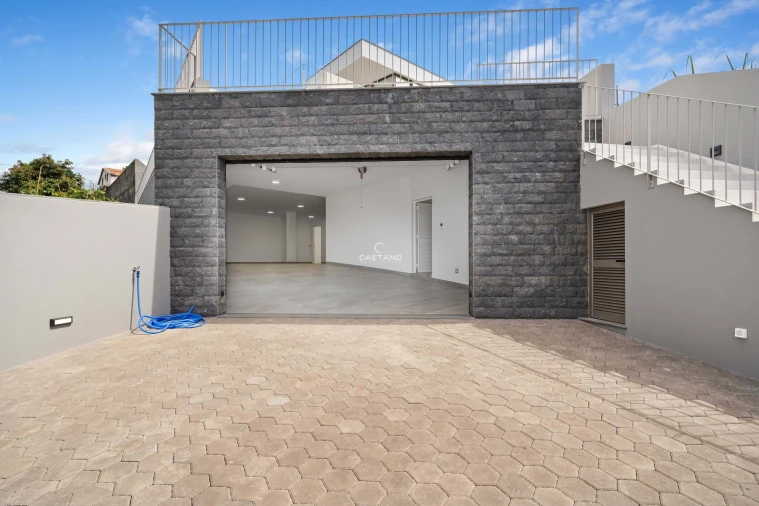 Moradia T3 para Venda em Canhas Foto 37