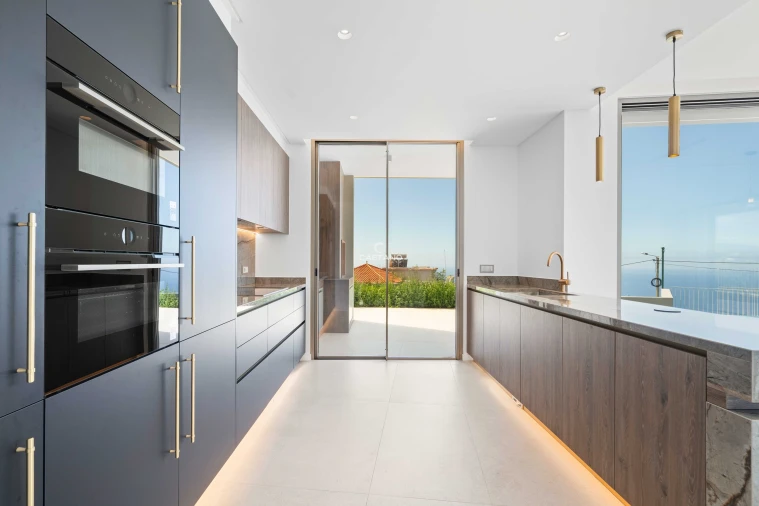 Moradia T3 para Venda em Canhas Foto 22