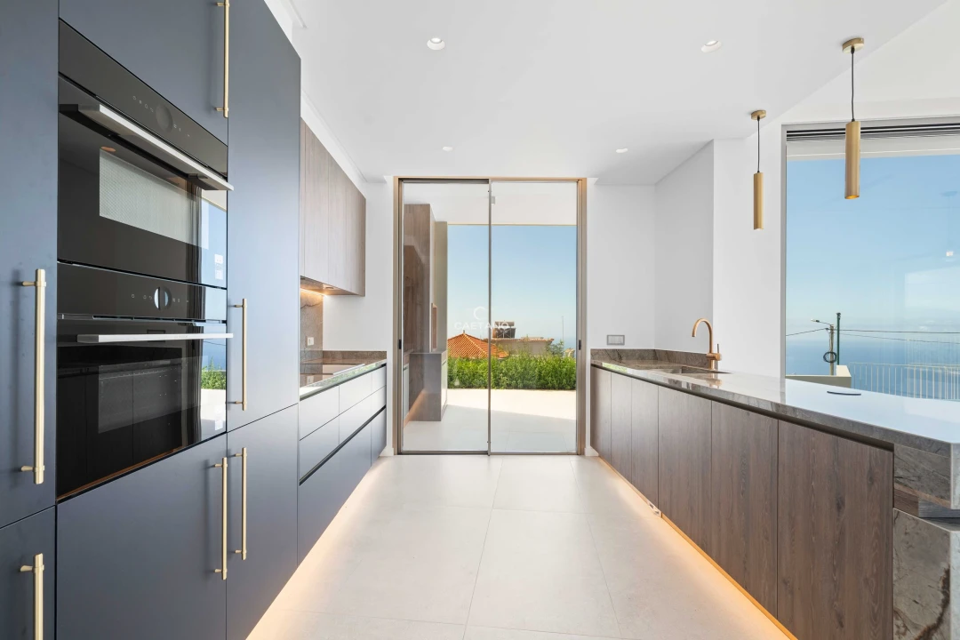 Moradia T3 para Venda em Canhas Foto 22